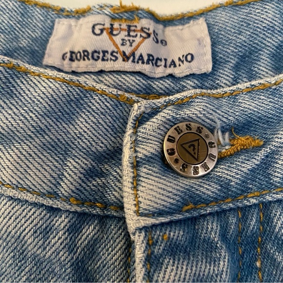 GUESS Originals Light Indigo Cotton Boyfriend Jeans High Waisted Size 20/30 - Picture 7 of 16